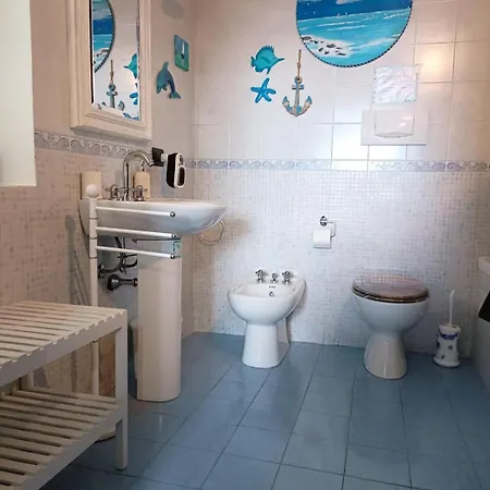 לינה וארוחת בוקר Lo Scrigno Di Simon